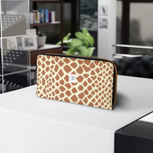 Load image into Gallery viewer, "Giraffa" - Zipper Wallet