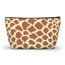 Load image into Gallery viewer, Giraffa Accessory Pouch w T-bottom