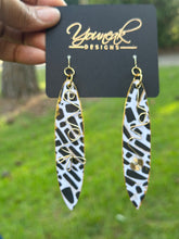 Load image into Gallery viewer, &quot;The Gabby&quot; Earrings
