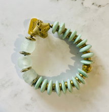 Load image into Gallery viewer, &quot;Cool Water&quot; Bracelet
