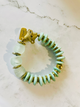 Load image into Gallery viewer, &quot;Cool Water&quot; Bracelet
